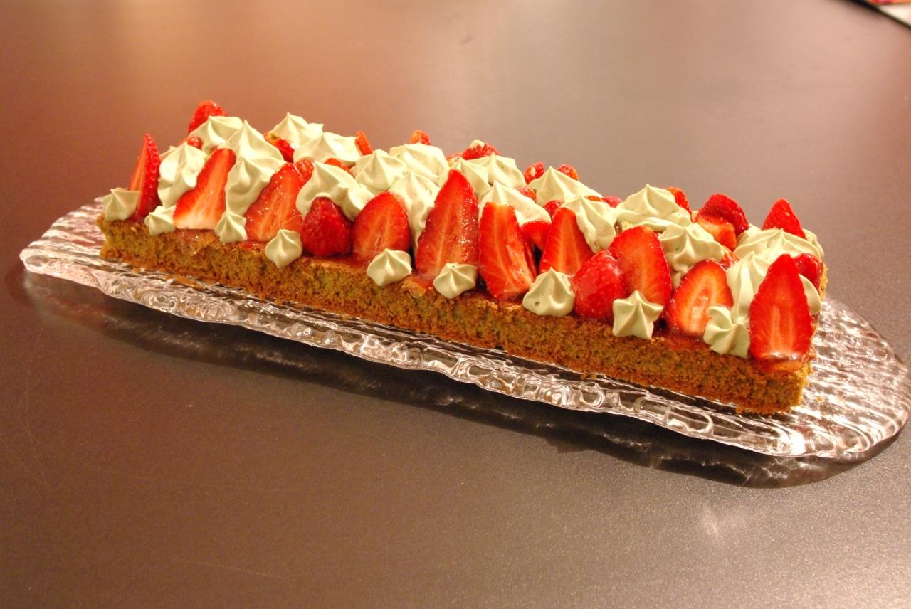 Tarte fraise pistache (C Michalak)