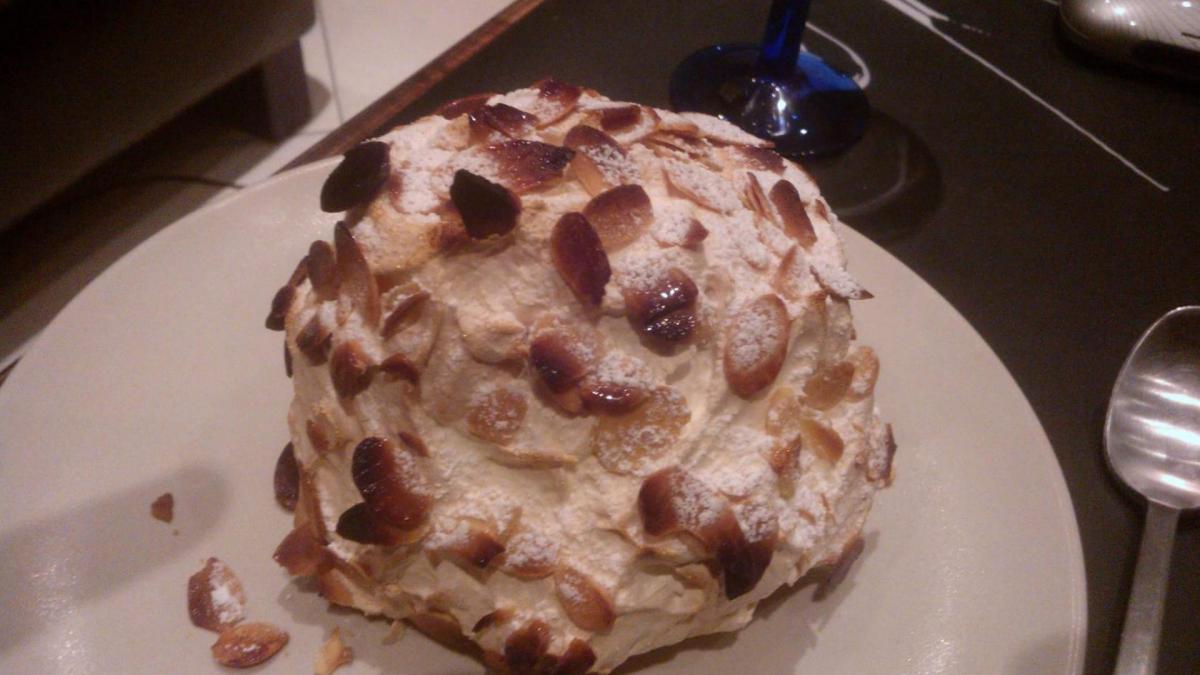 Brioche polonaise